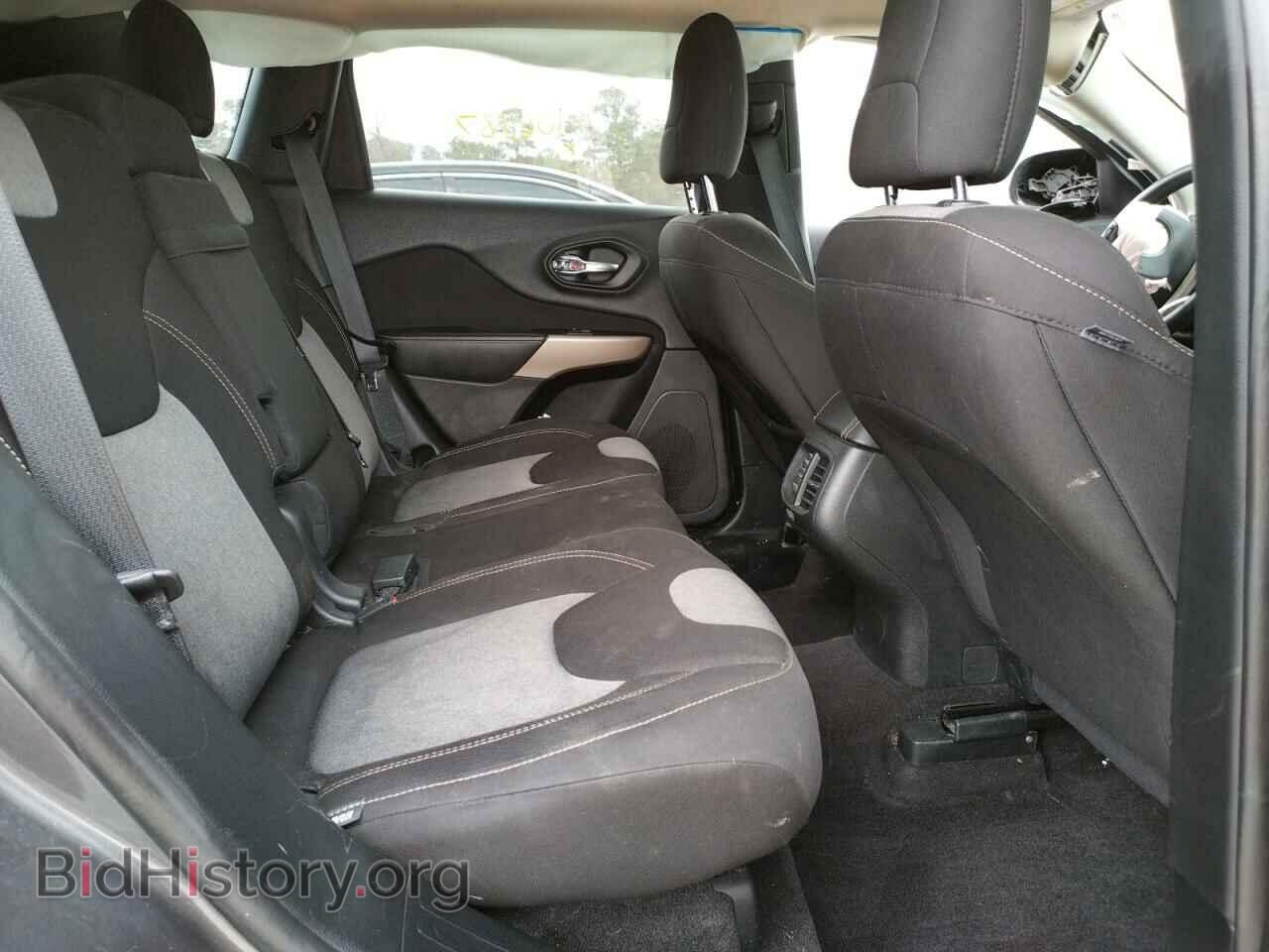 2018 JEEP CHEROKEE - VIN: 1C4PJLCB0JD573288 - Фото 6