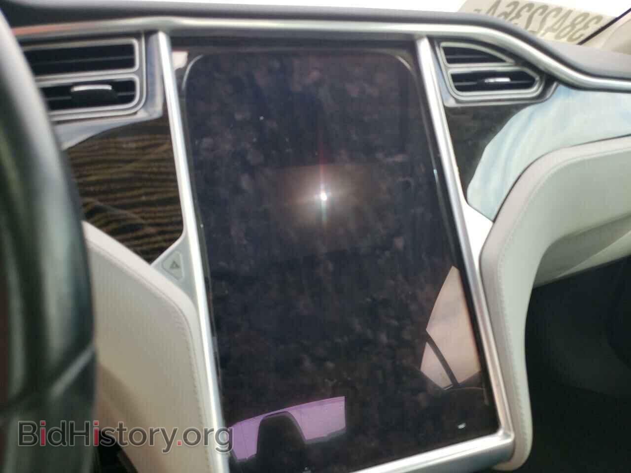 2016 TESLA MODEL S - VIN: 5YJSA1E23GF146975 - Фото 9