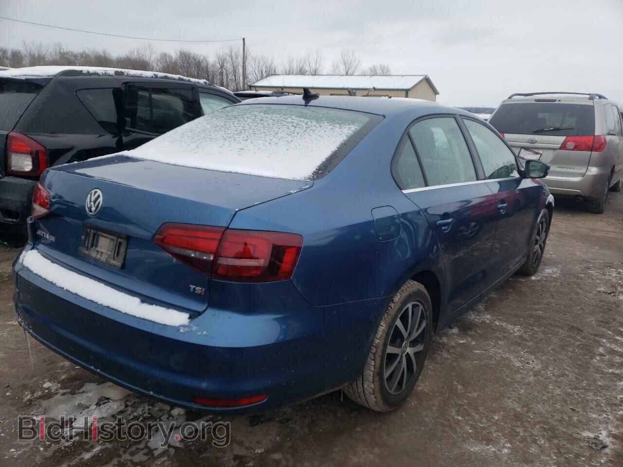 2017 VOLKSWAGEN JETTA - VIN: 3VWDB7AJXHM362175 - Фото 3