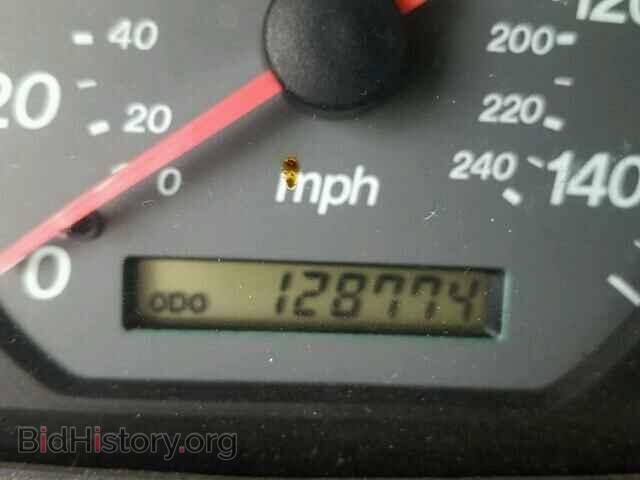 2000 MAZDA 626 - VIN: 1YVGF22C3Y5124949 - Фото 8