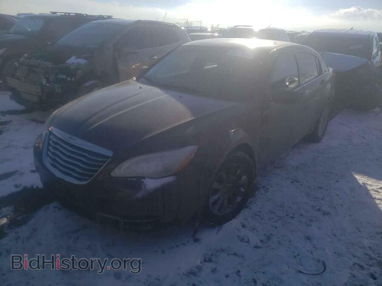 2013 CHRYSLER 200 - VIN: 1C3CCBBB6DN615275 - Фото 2