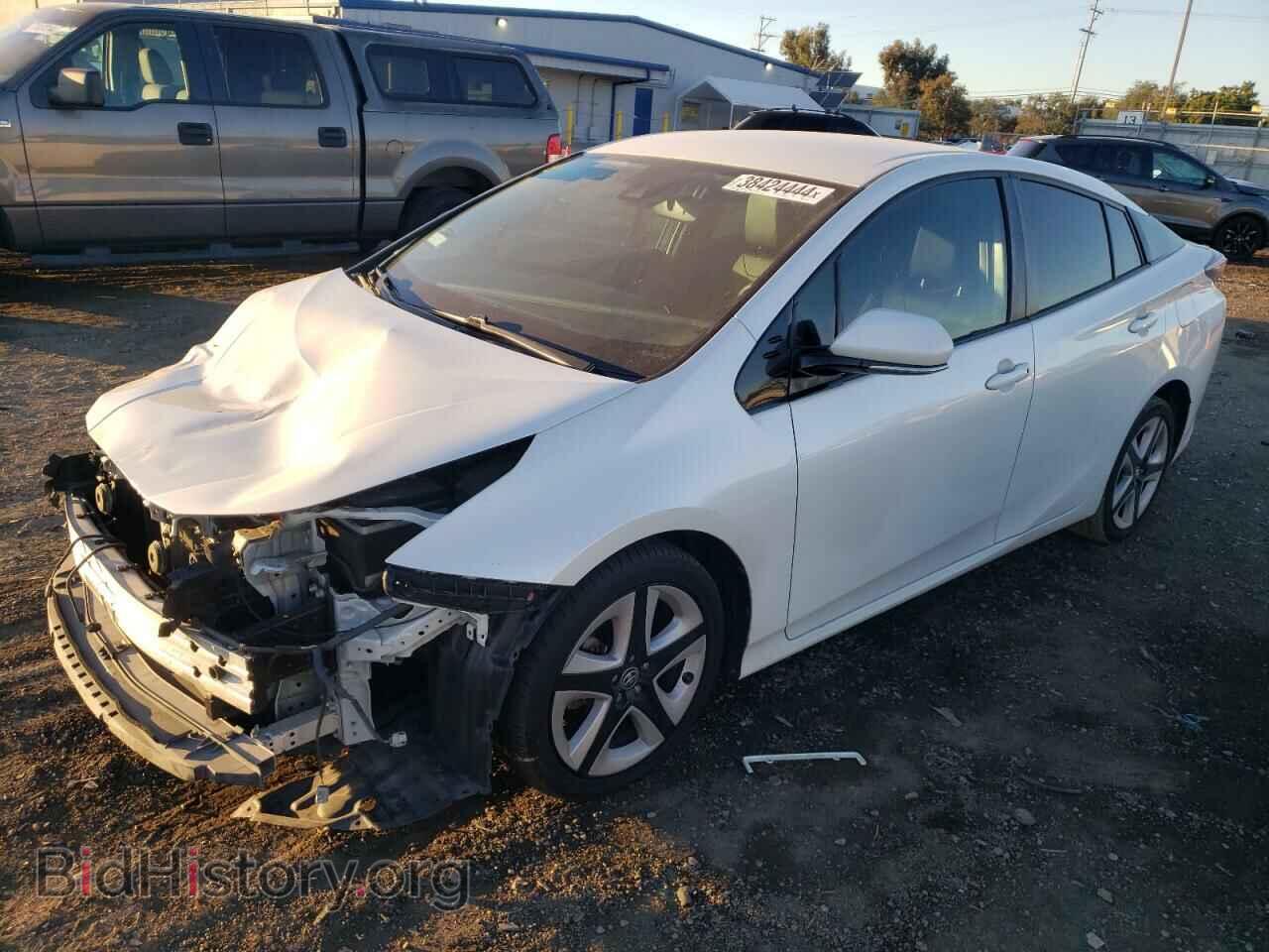 Фотография JTDKARFU2H3047769 - TOYOTA PRIUS 2017