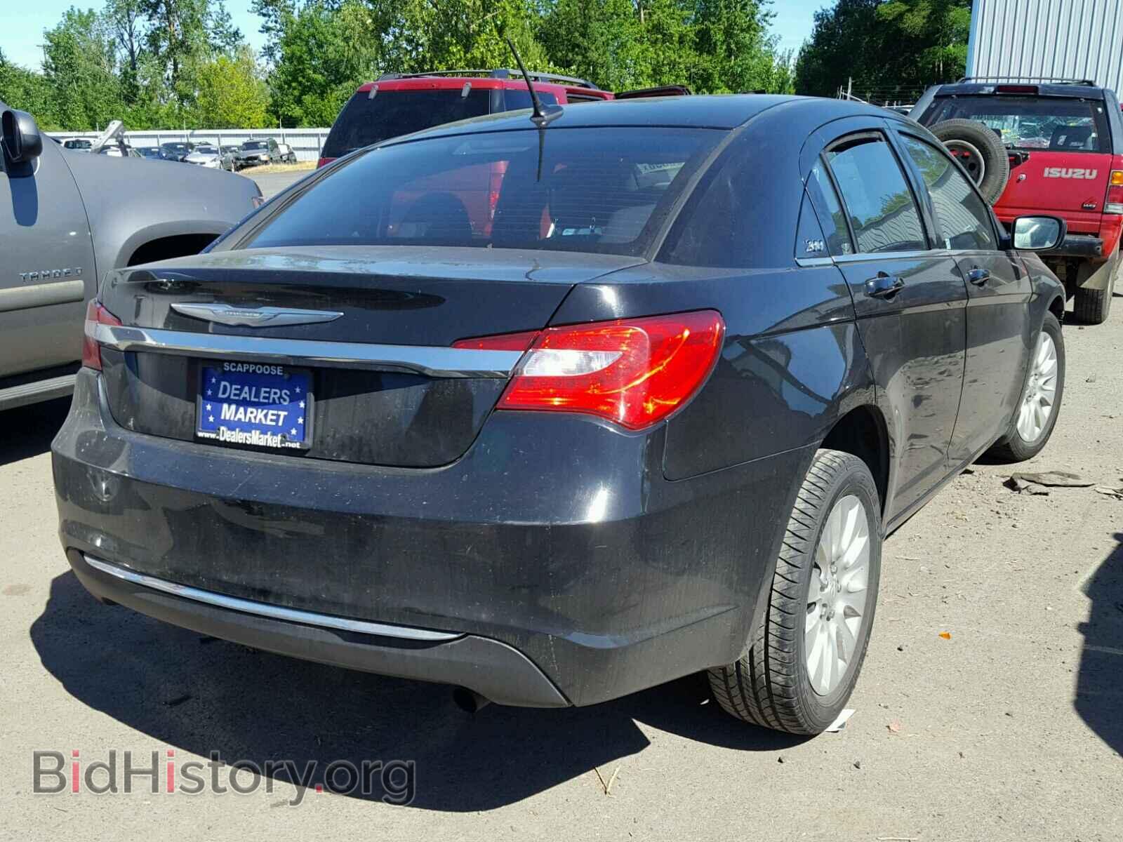 2012 CHRYSLER 200 - VIN: 1C3CCBAB8CN223205 - Фото 4
