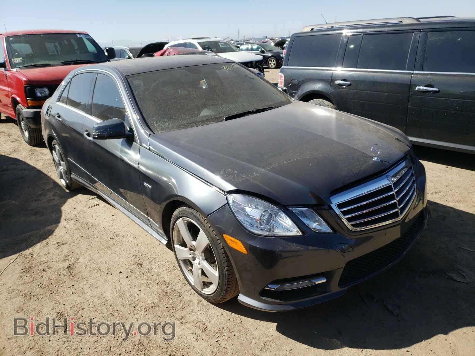 Photo WDDHF8JB8CA524193 - MERCEDES-BENZ E-CLASS 2012