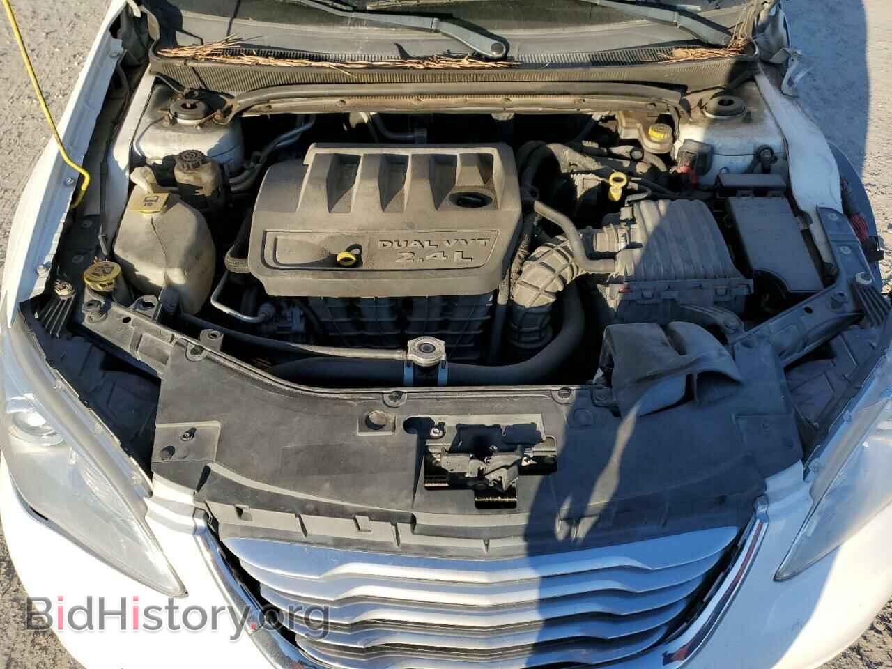 2013 CHRYSLER 200 - VIN: 1C3CCBAB0DN561165 - Фото 11