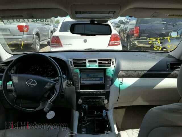 2011 LEXUS LS460 - VIN: JTHCL5EF1B5011592 - Photo 9