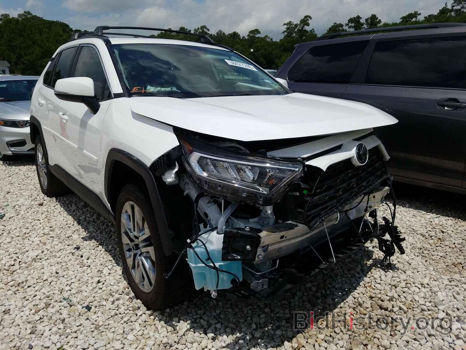 Photo 2T3A1RFV8LC072817 - TOYOTA RAV4 2020