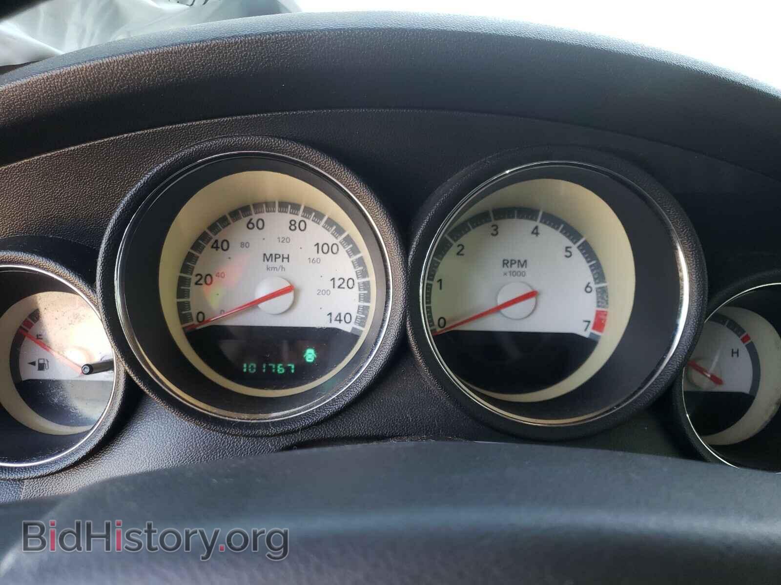 2010 DODGE CHARGER - VIN: 2B3CA4CD0AH237781 - Фото 8