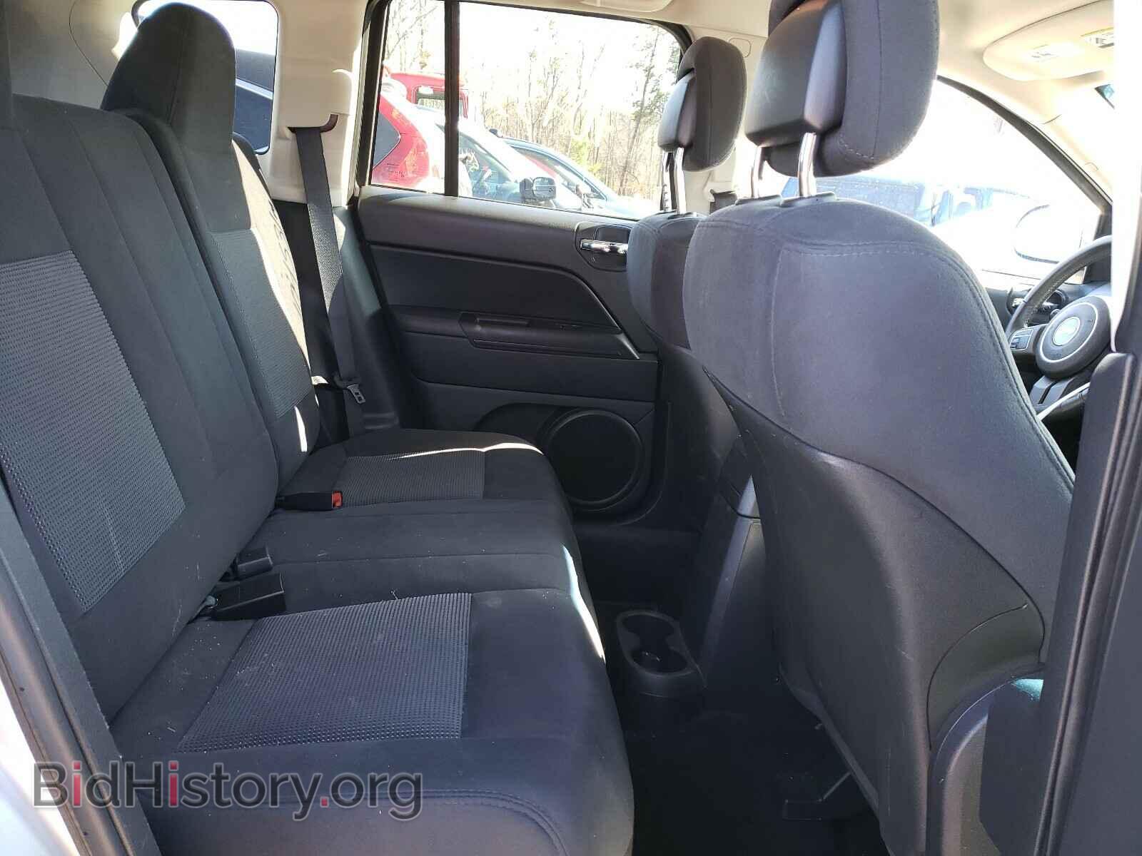 2011 JEEP COMPASS - VIN: 1J4NF1FB6BD201782 - Photo 6