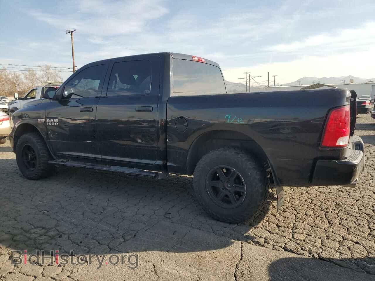 2017 RAM 1500 - VIN: 3C6RR7KT4HG754076 - Photo 2