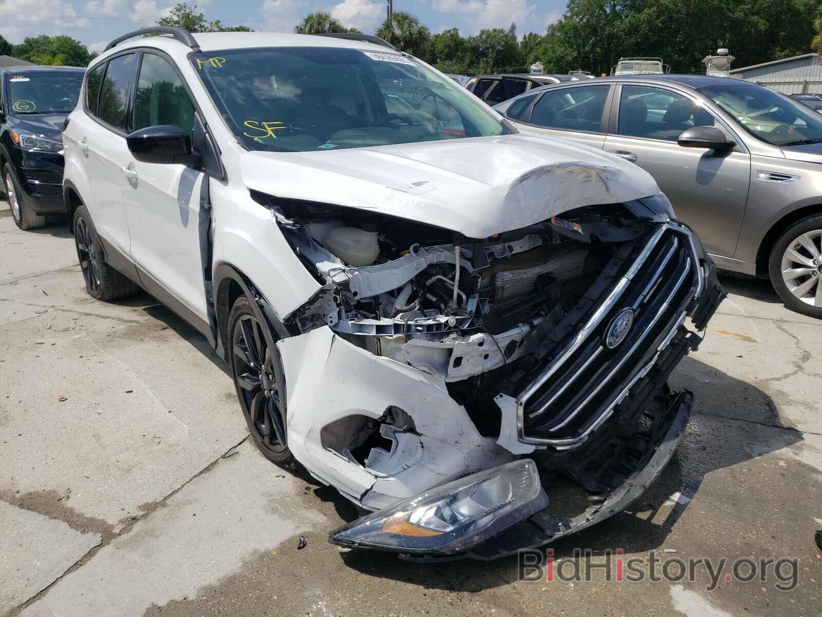 Photo 1FMCU0GD3KUB06752 - FORD ESCAPE 2019