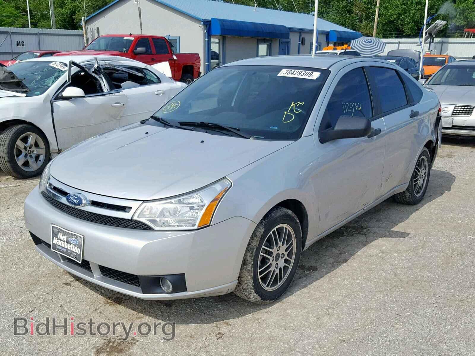 2011 FORD FOCUS SE - VIN: 1FAHP3FN4BW126905 - Фото 2