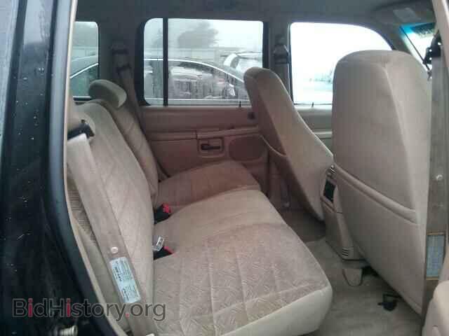 1998 Ford EXPLORER (VIN 1FMZU34E5WUA63269) — photo 6 of 10