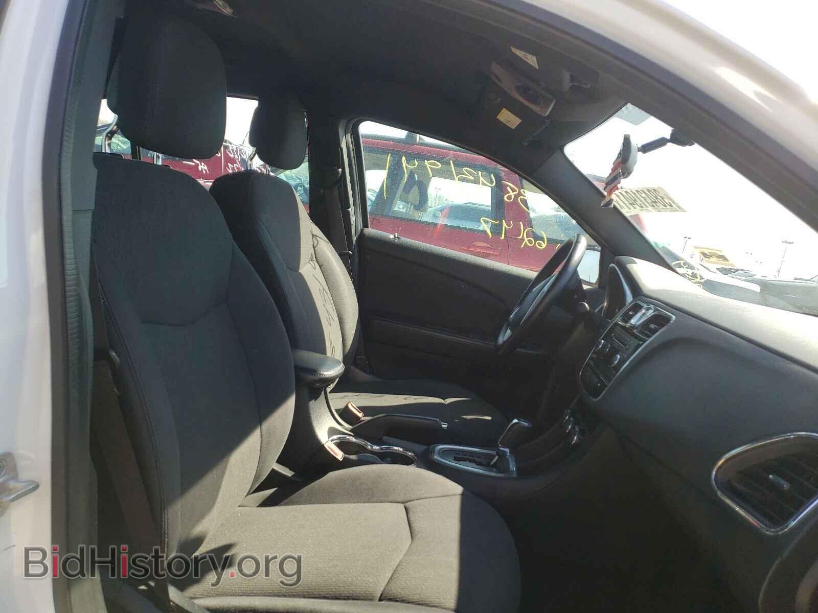 2012 CHRYSLER 200 - VIN: 1C3CCBBB4CN298983 - Фото 5