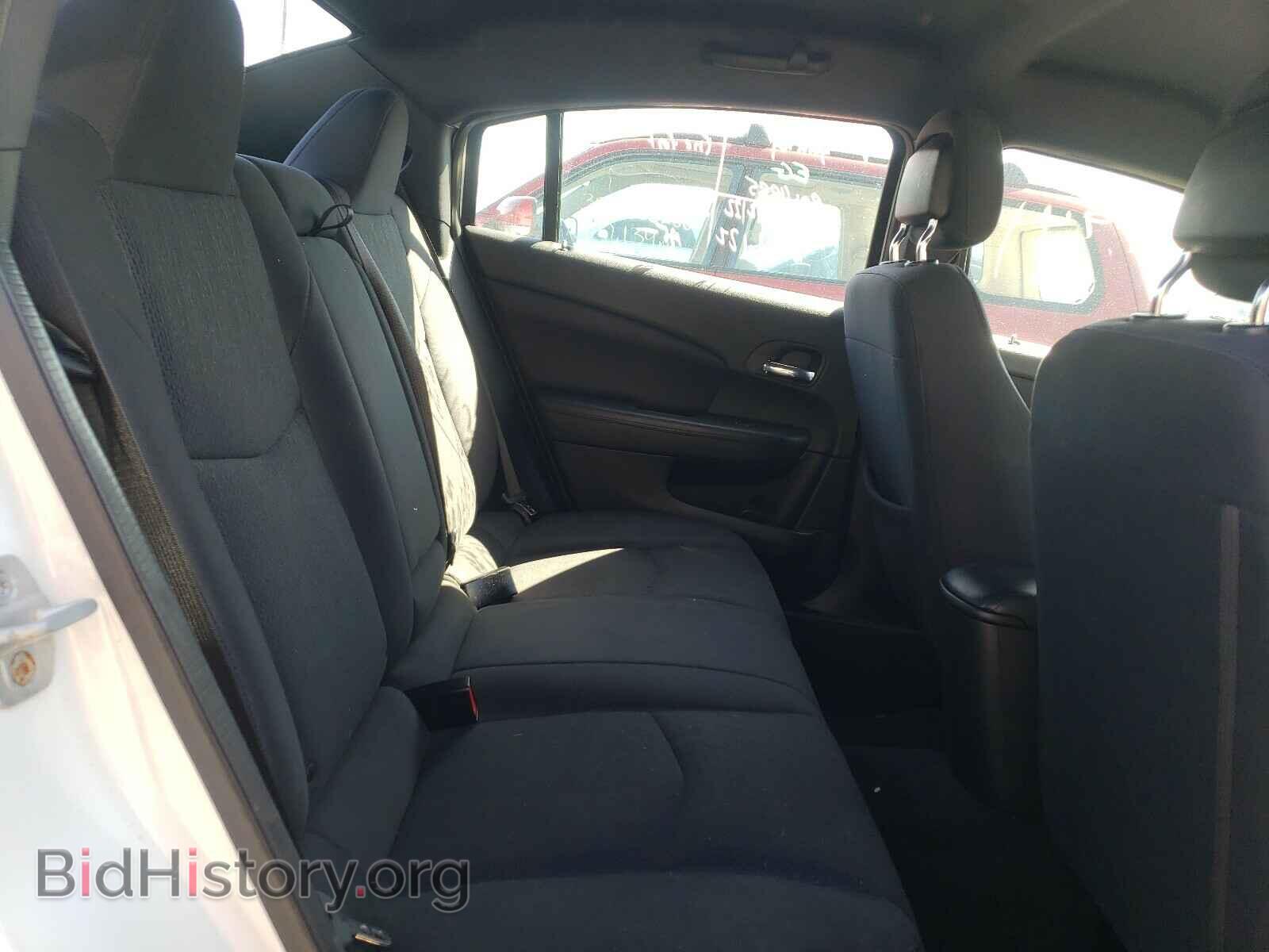 2012 CHRYSLER 200 - VIN: 1C3CCBBB4CN298983 - Фото 6