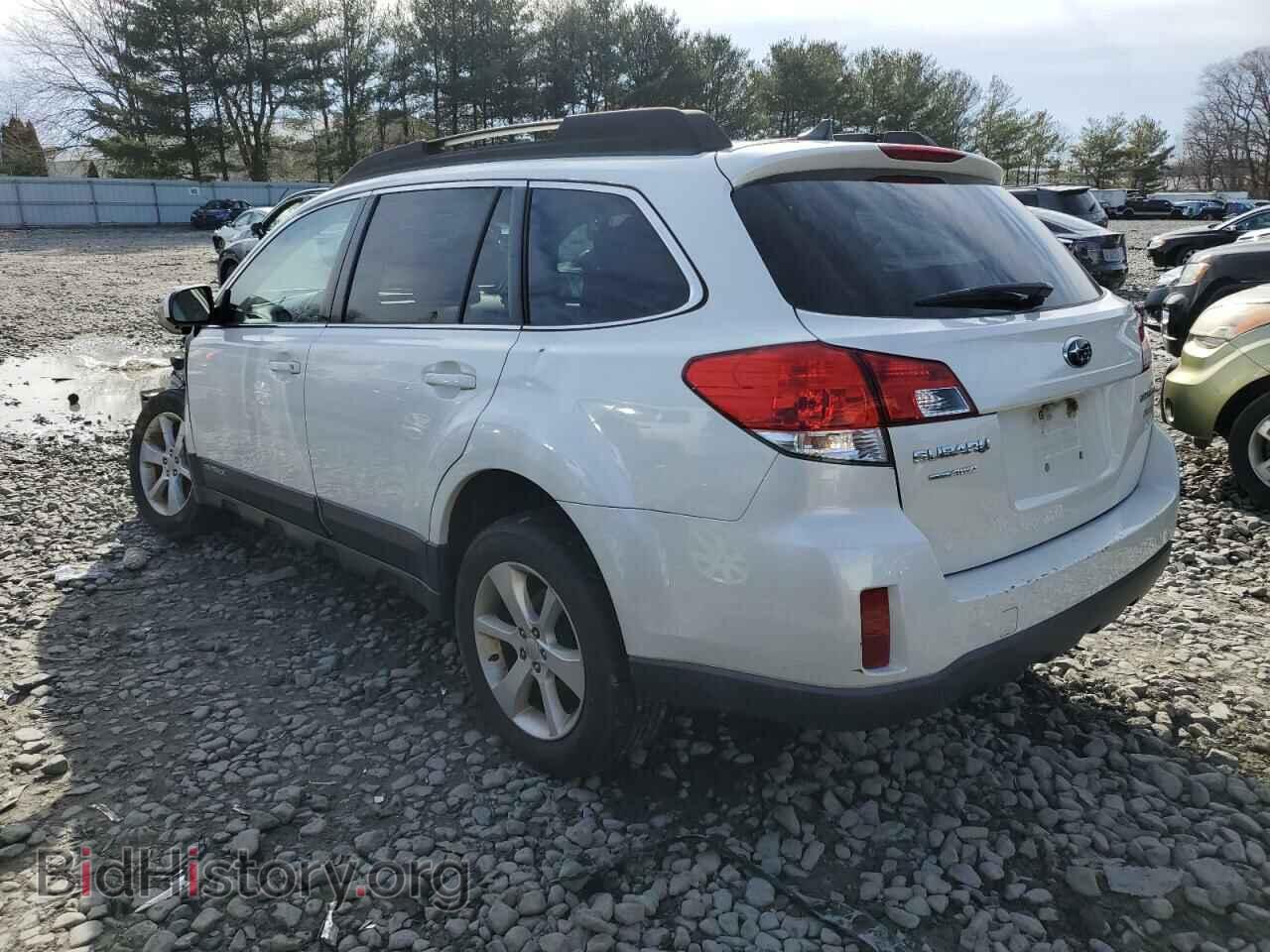 2014 SUBARU OUTBACK - VIN: 4S4BRBCC8E3243637 - Фото 2