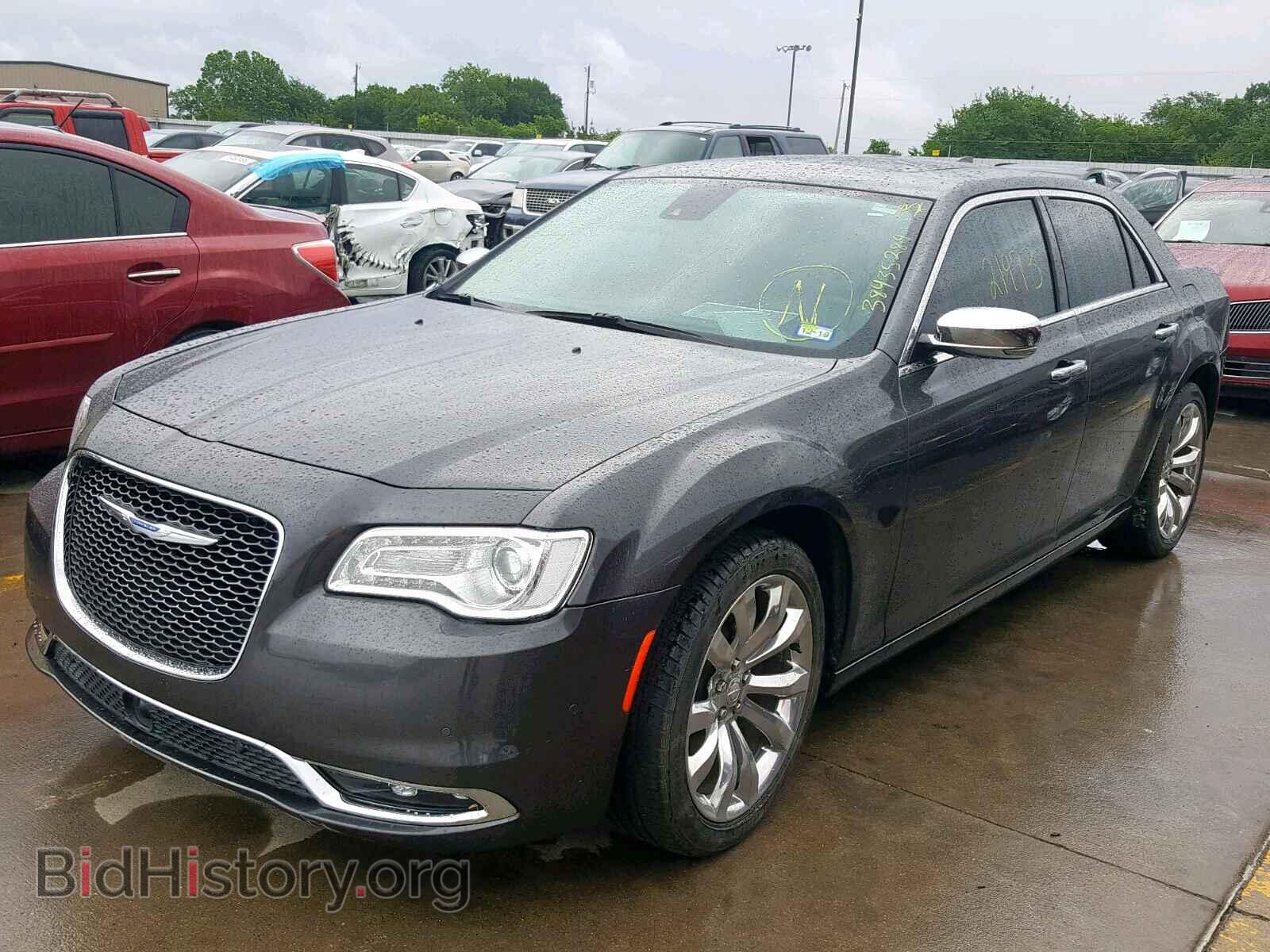 2018 CHRYSLER 300 - VIN: 2C3CCAEG2JH243410 - Фото 2