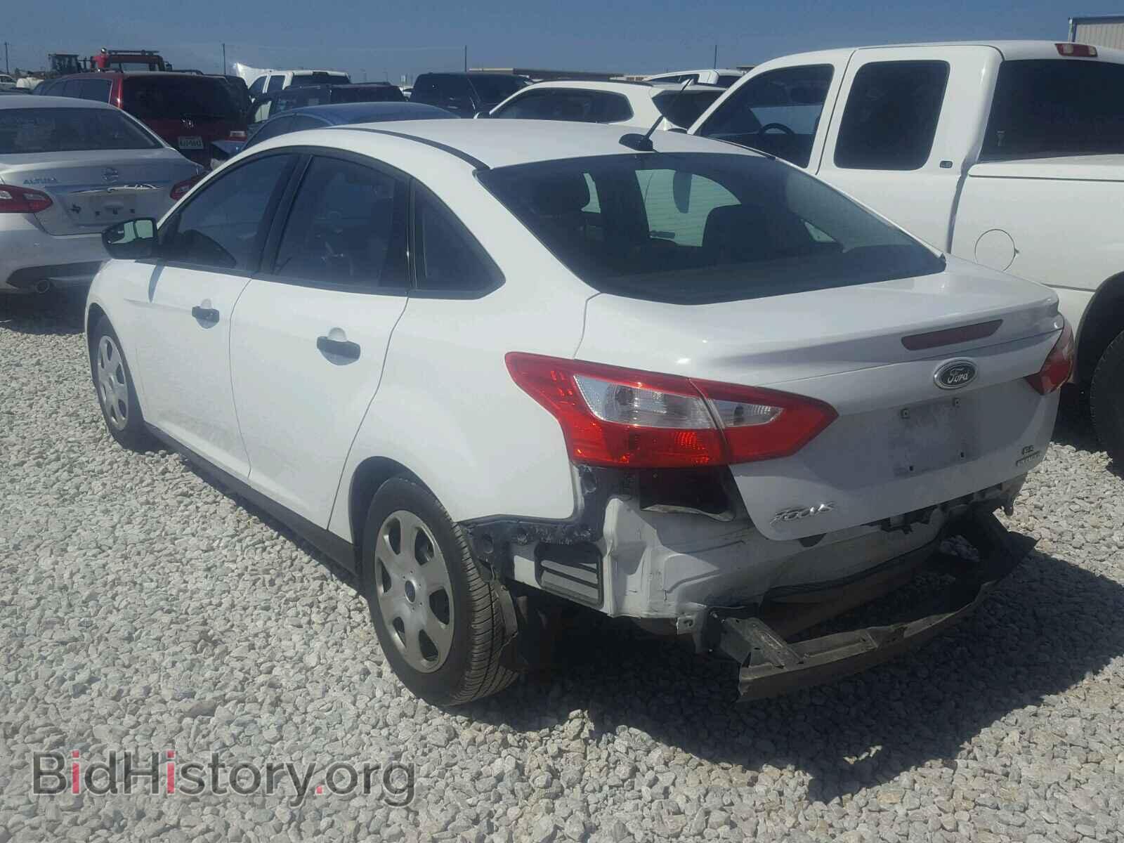 2014 FORD FOCUS - VIN: 1FADP3E25EL451204 - Фото 3