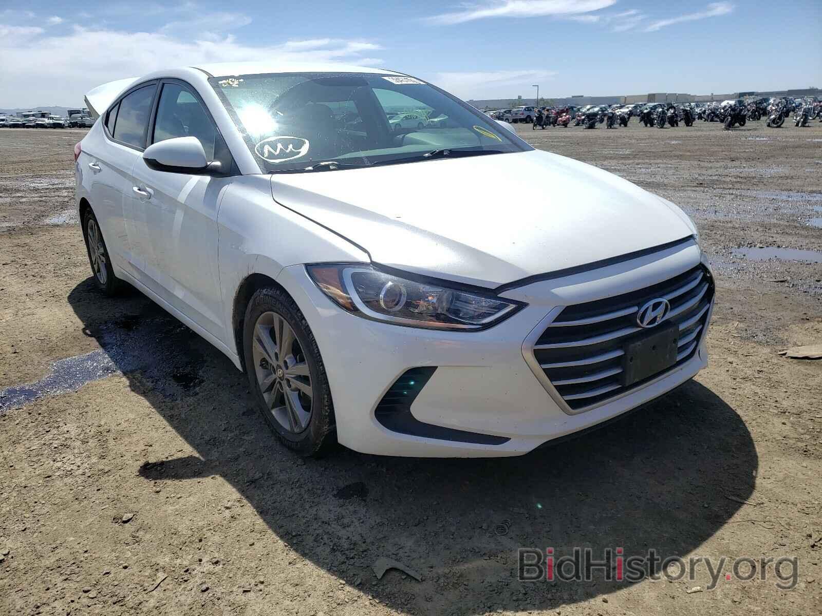 Фотография 5NPD84LF8HH141303 - HYUNDAI ELANTRA 2017