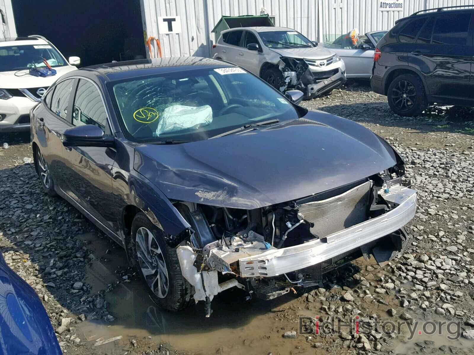 Photo 2HGFC2F77JH545399 - HONDA CIVIC 2018