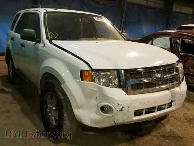 Фотография 1FMCU03749KB02697 - FORD ESCAPE 2009