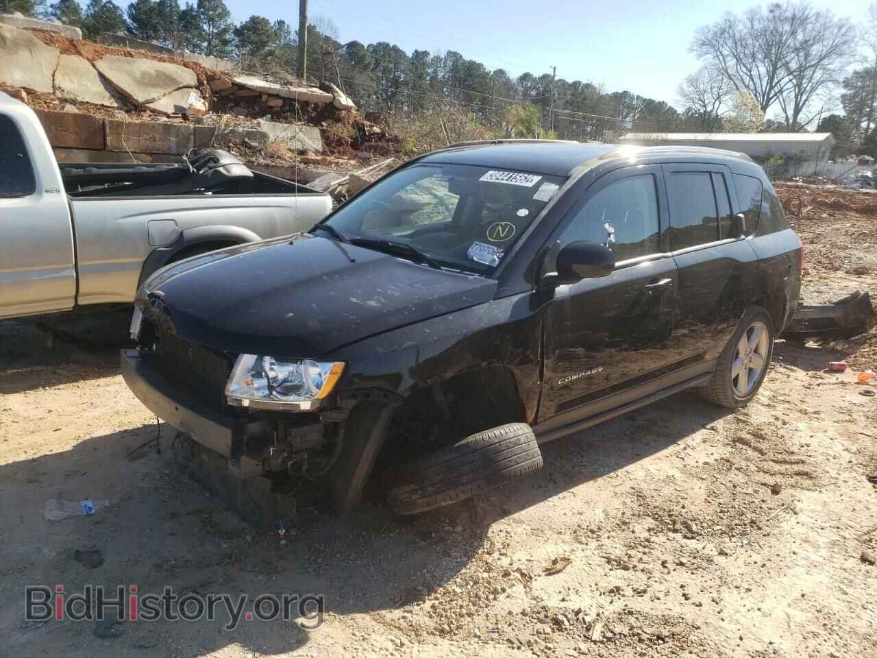 2014 JEEP COMPASS - VIN: 1C4NJCEAXED666577 - Фото 2