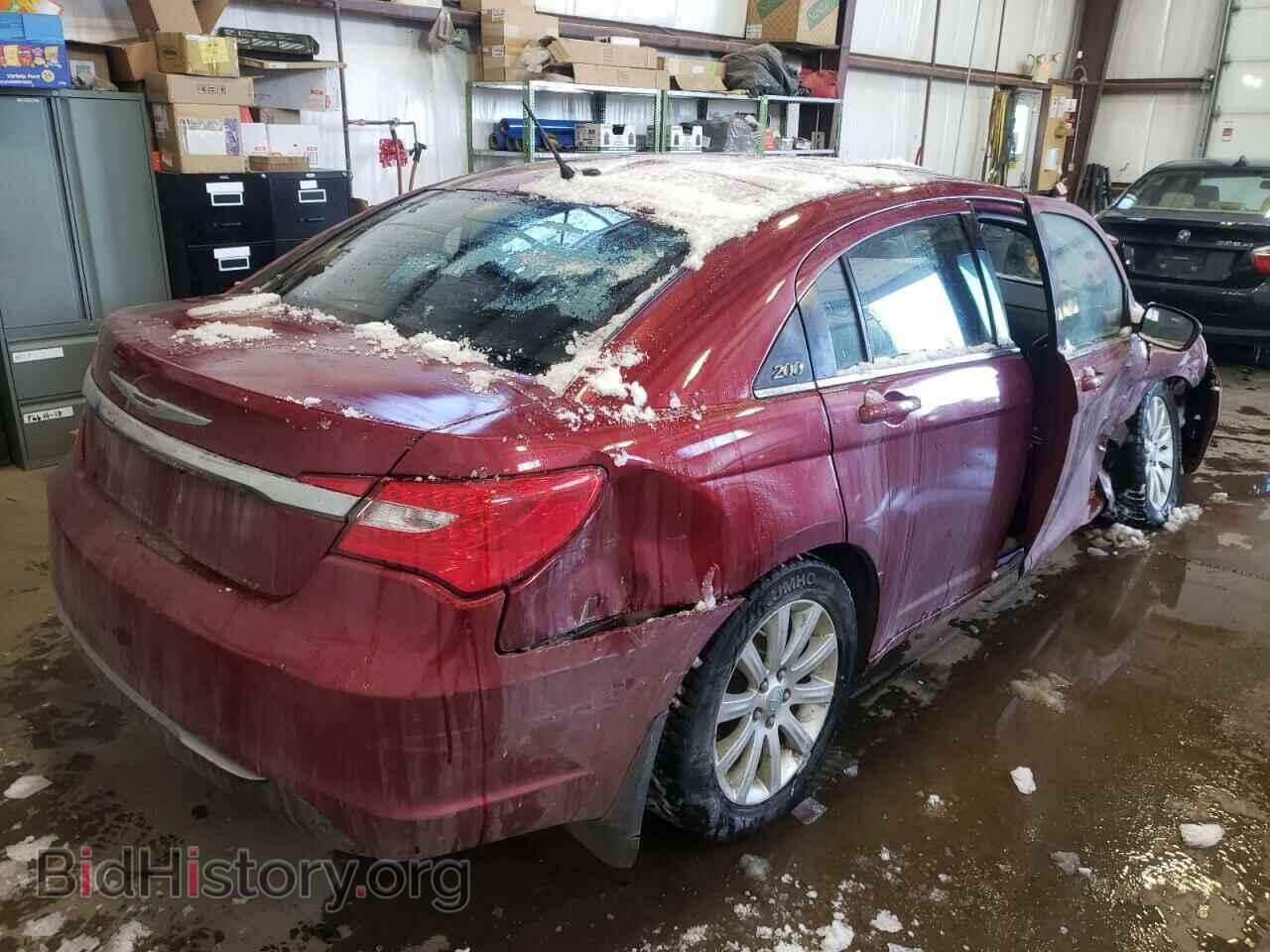 2013 CHRYSLER 200 - VIN: 1C3CCBABXDN533213 - Фото 4