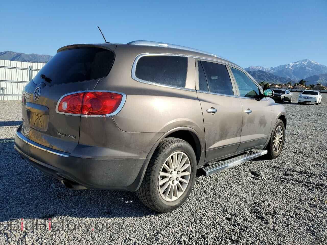 2011 BUICK ENCLAVE - VIN: 5GAKRAED3BJ270855 - Photo 3