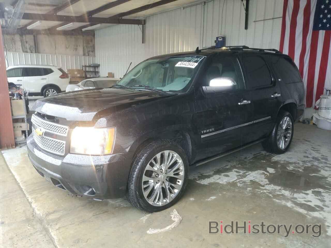 Photo 1GNSCCE02DR127769 - CHEVROLET TAHOE 2013