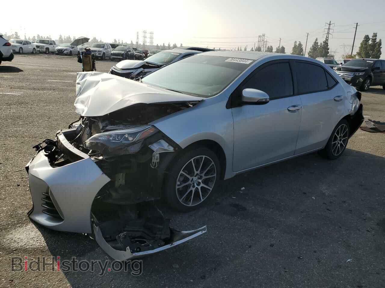 Photo 5YFBURHE3HP620439 - TOYOTA COROLLA 2017
