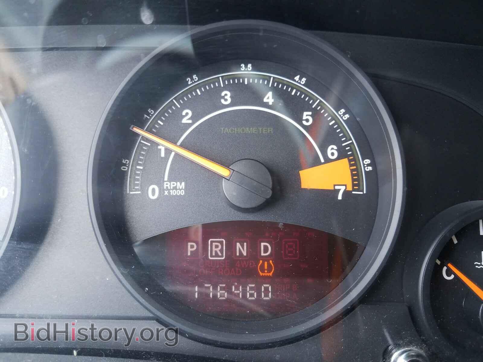 2014 JEEP COMPASS - VIN: 1C4NJCBA3ED882131 - Фото 8