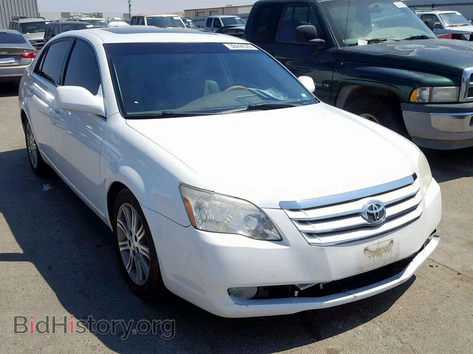 Photo 4T1BK36B35U058564 - TOYOTA AVALON 2005