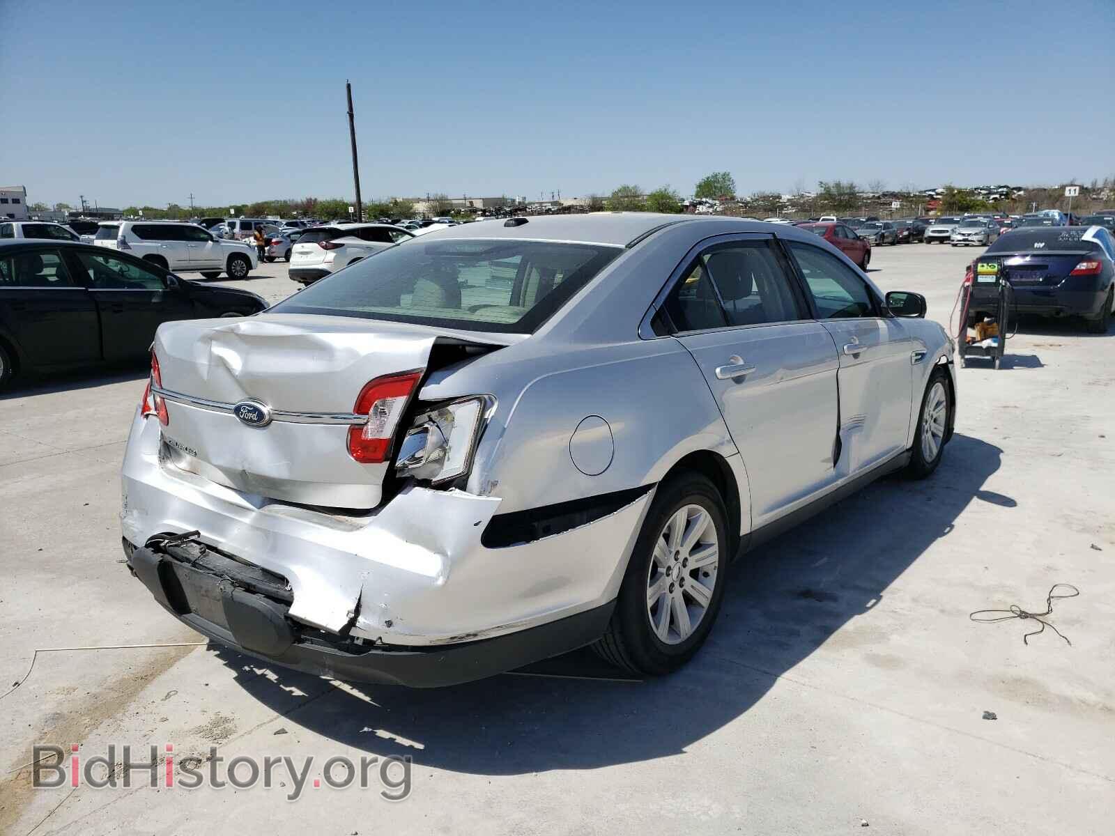 2011 FORD TAURUS - VIN: 1FAHP2DW1BG173227 - Photo 4