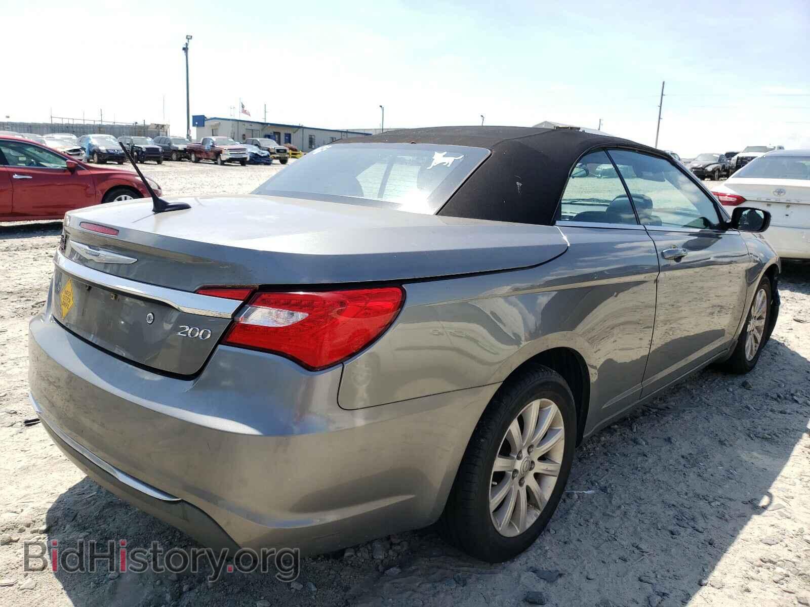 2012 CHRYSLER 200 - VIN: 1C3BCBEB4CN218833 - Фото 4