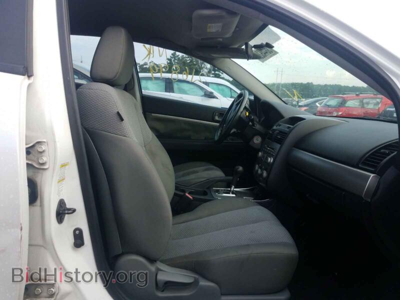 2010 Mitsubishi GALANT (VIN 4A32B2FFXAE011003) — photo 5 of 10