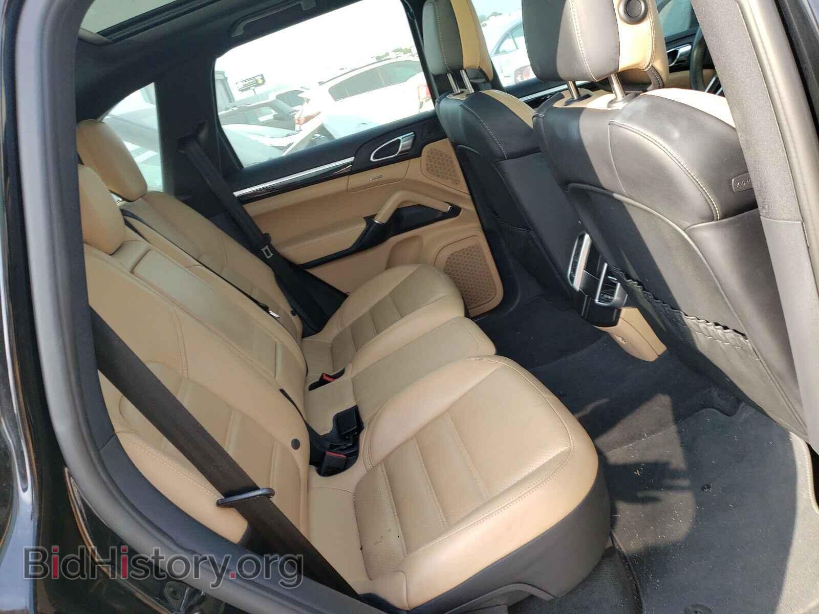 2016 PORSCHE CAYENNE - VIN: WP1AA2A25GKA15636 - Фото 6