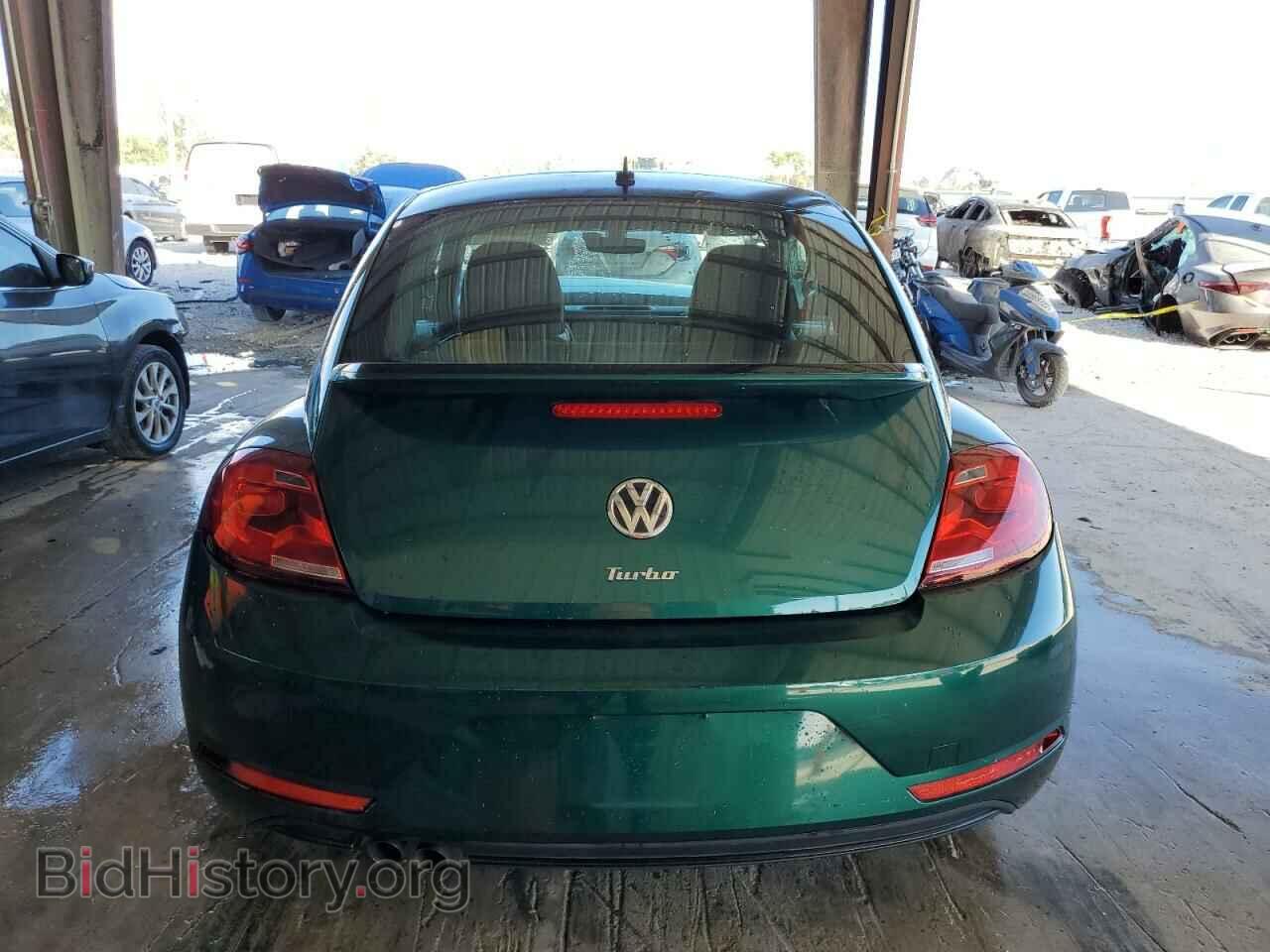 2017 VOLKSWAGEN BEETLE - VIN: 3VWF17AT2HM627572 - Фото 6