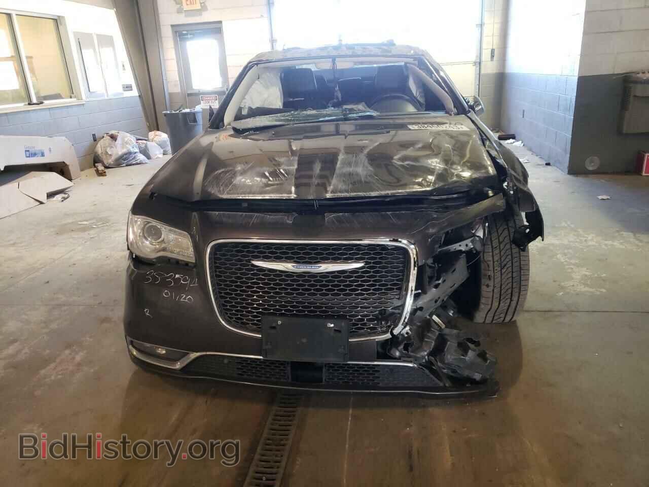 2017 CHRYSLER 300 - VIN: 2C3CCAEG3HH586432 - Фото 5