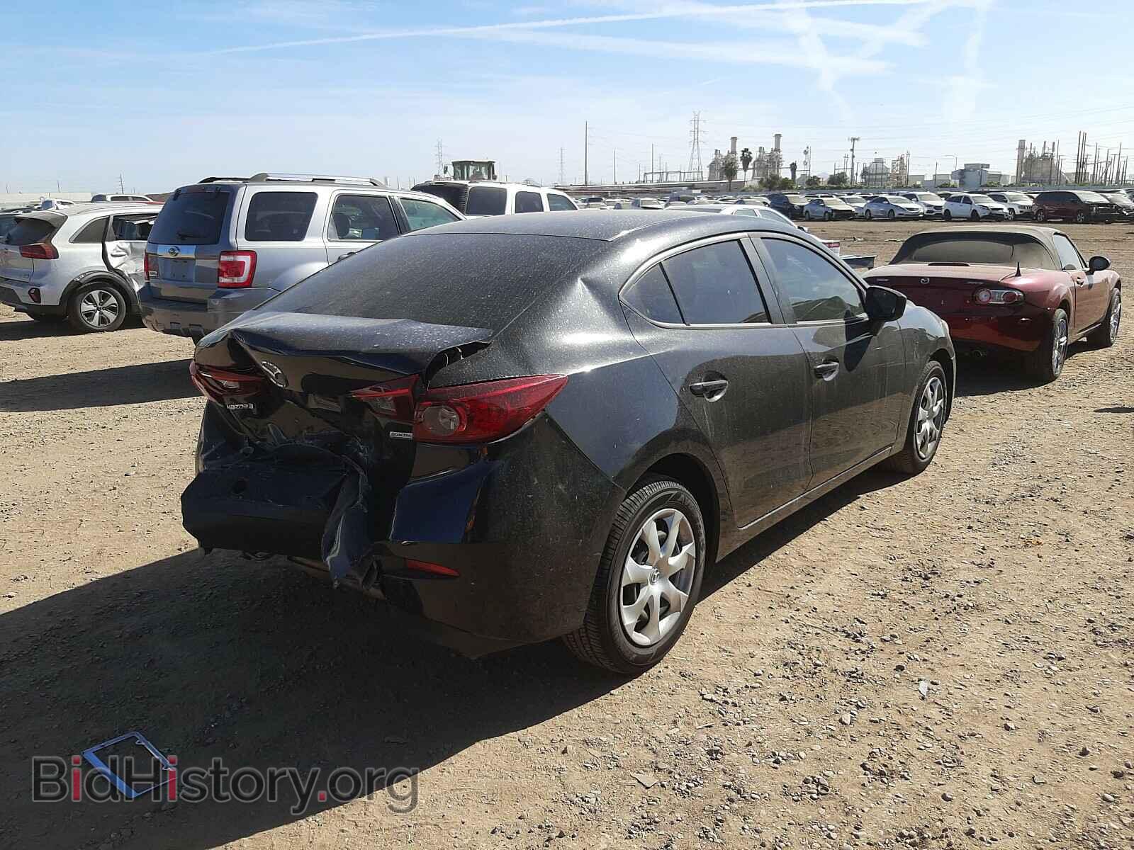 2018 MAZDA 3 - VIN: 3MZBN1U7XJM167470 - Фото 4