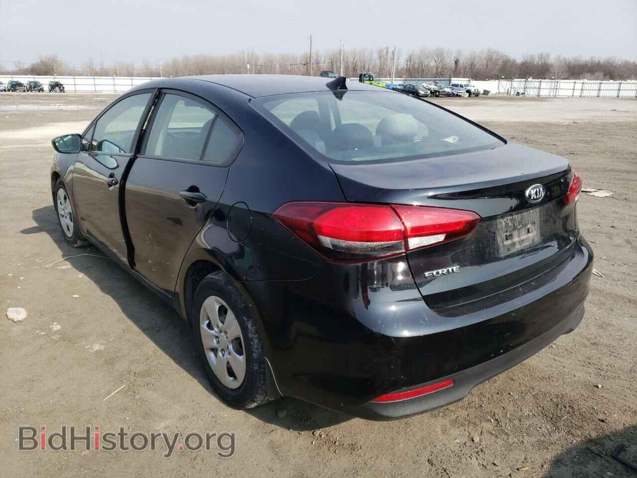 2017 KIA FORTE - VIN: 3KPFK4A77HE121232 - Фото 3