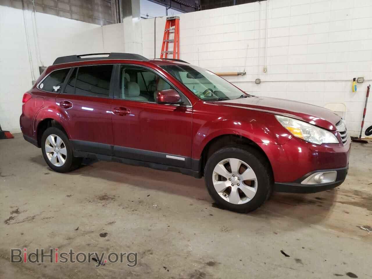 2011 SUBARU OUTBACK - VIN: 4S4BRCCC4B3357927 - Photo 4