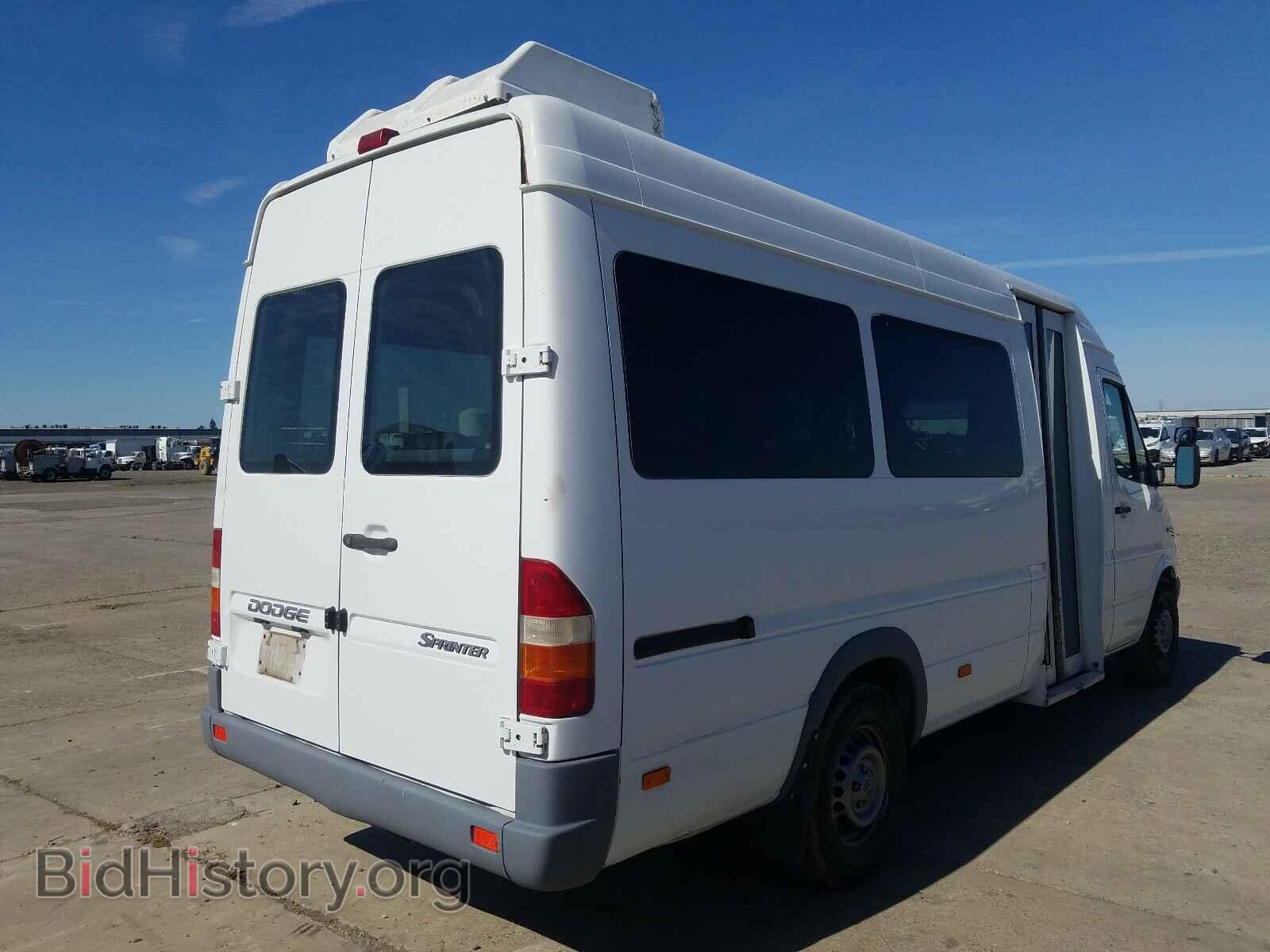 2005 DODGE SPRINTER - VIN: WD0PD744355850134 - Photo 4