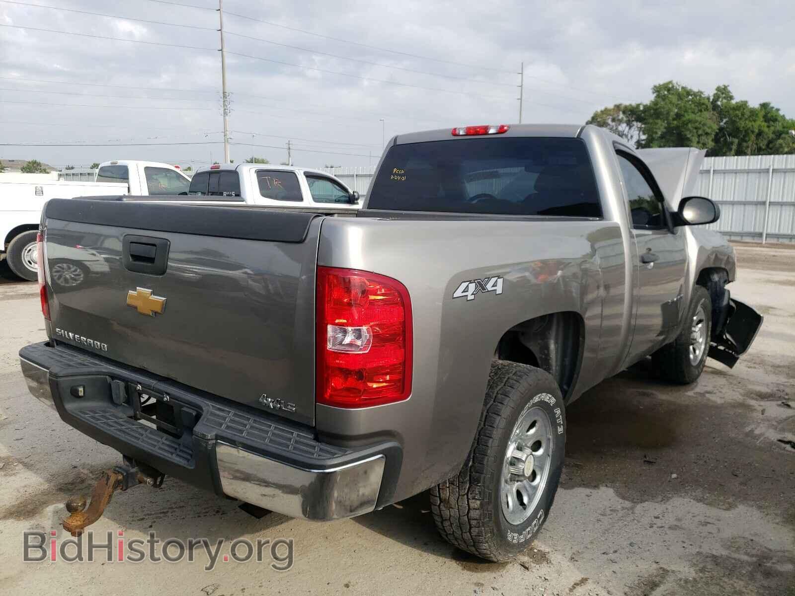 2013 CHEVROLET SILVERADO - VIN: 1GCNKPE06DZ149256 - Фото 4