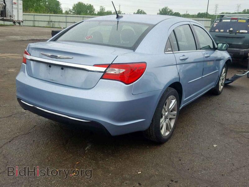2012 Chrysler 200 (VIN 1C3CCBAB2CN204729) — фото 4 из 10