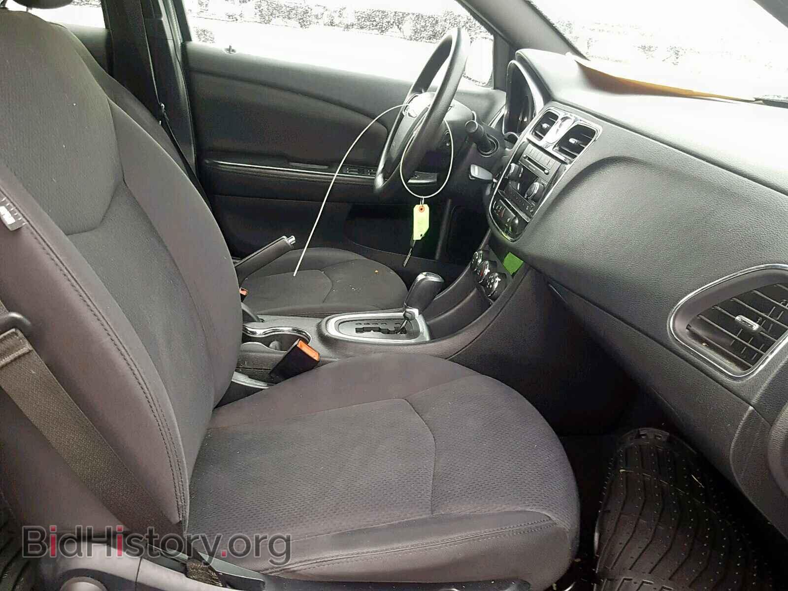 2012 CHRYSLER 200 - VIN: 1C3CCBAB2CN204729 - Фото 5