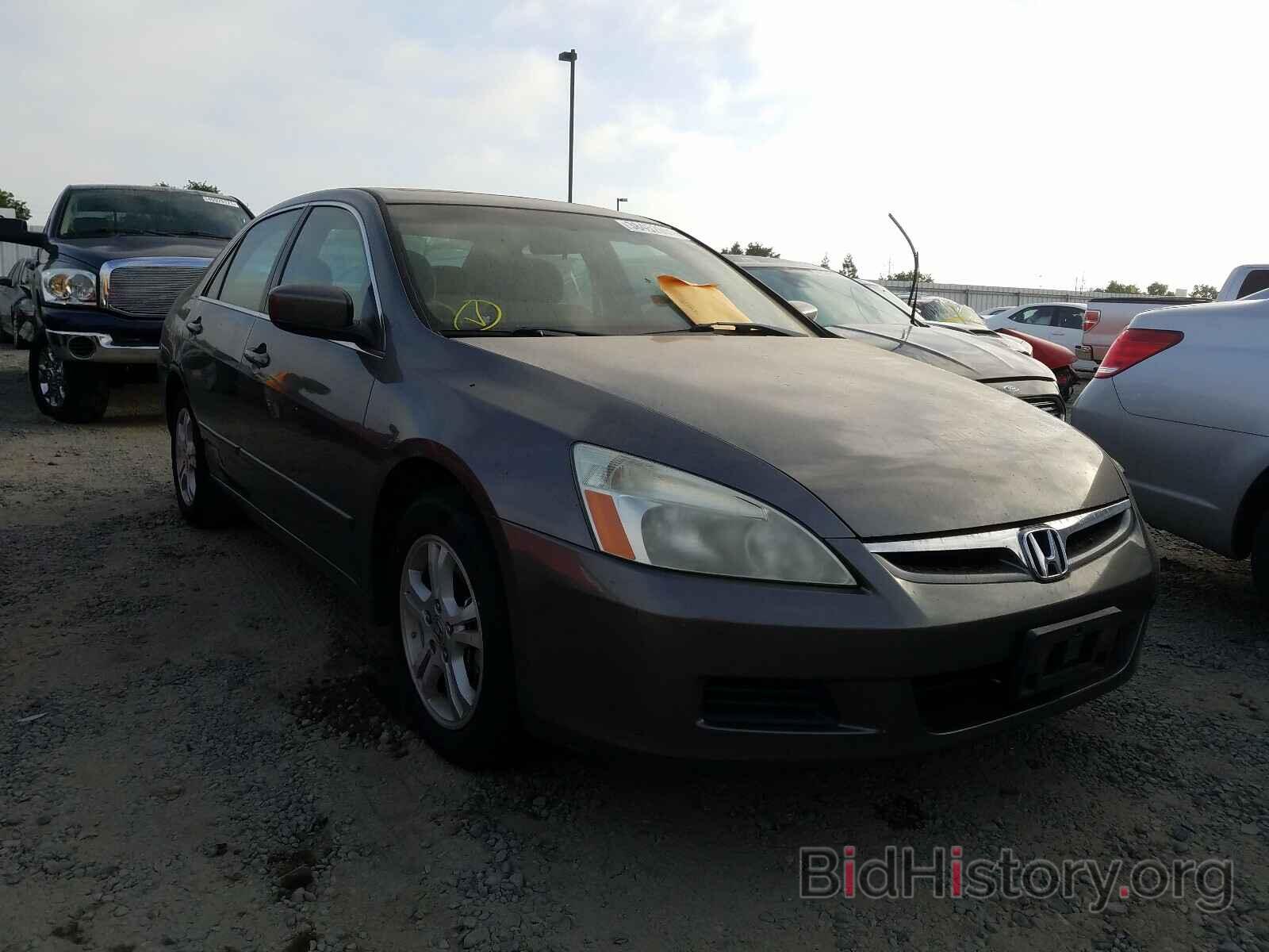 Photo 1HGCM56777A034218 - HONDA ACCORD 2007