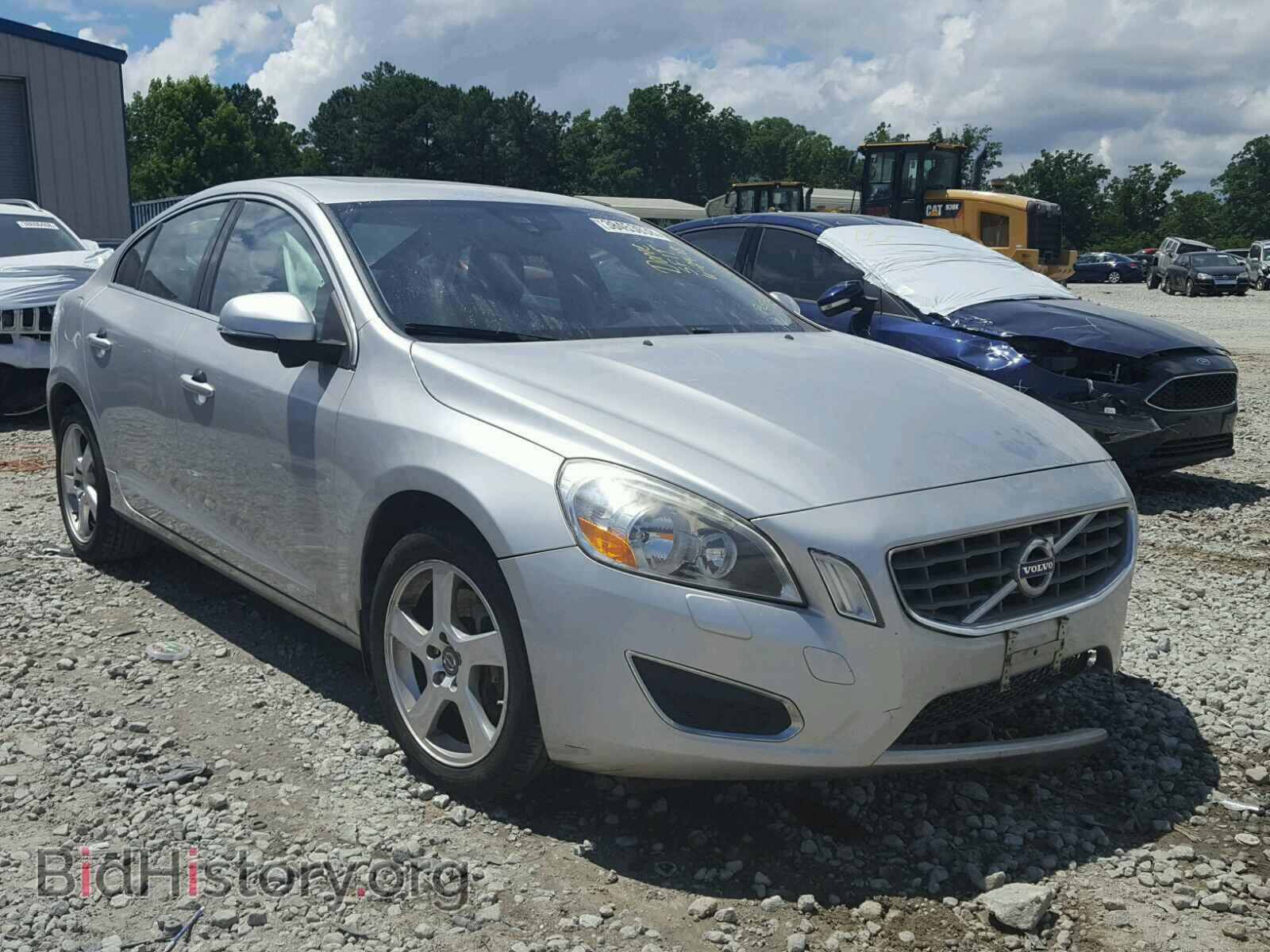 Photo YV1622FS9C2117118 - VOLVO S60 2012