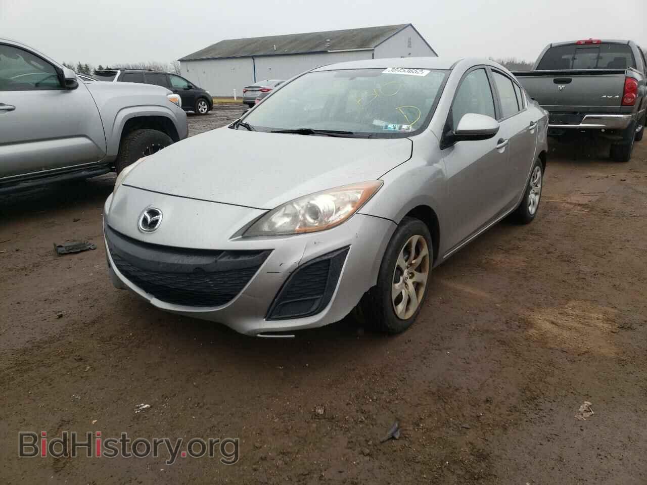2011 MAZDA 3 - VIN: JM1BL1UF0B1454556 - Фото 2