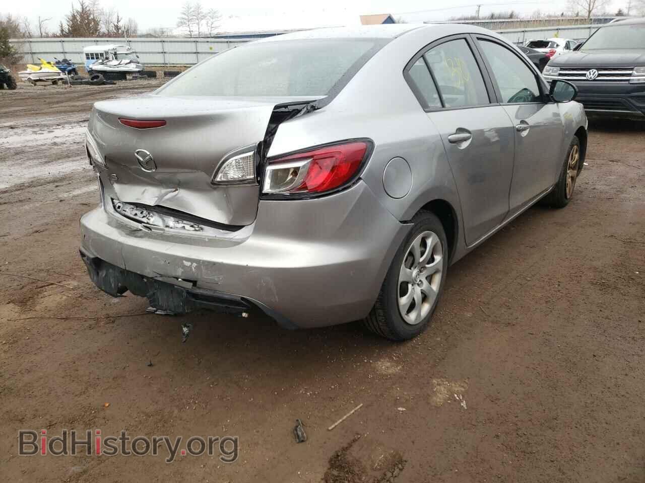 2011 MAZDA 3 - VIN: JM1BL1UF0B1454556 - Фото 4