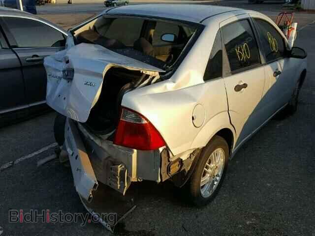 2006 FORD FOCUS - VIN: 1FAFP34N26W128507 - Photo 4